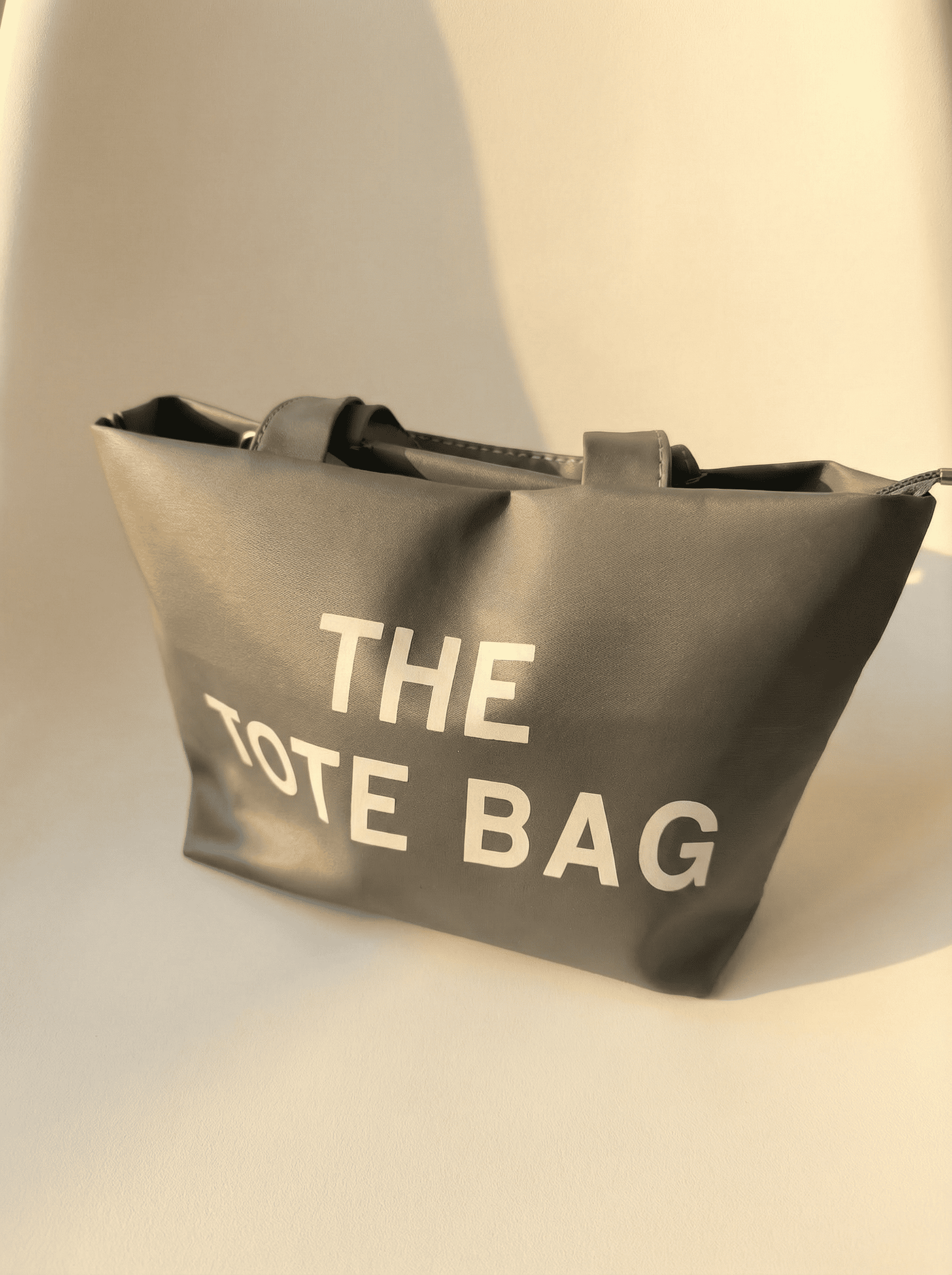 Şehirli Minimalist Gri The Tote Bag