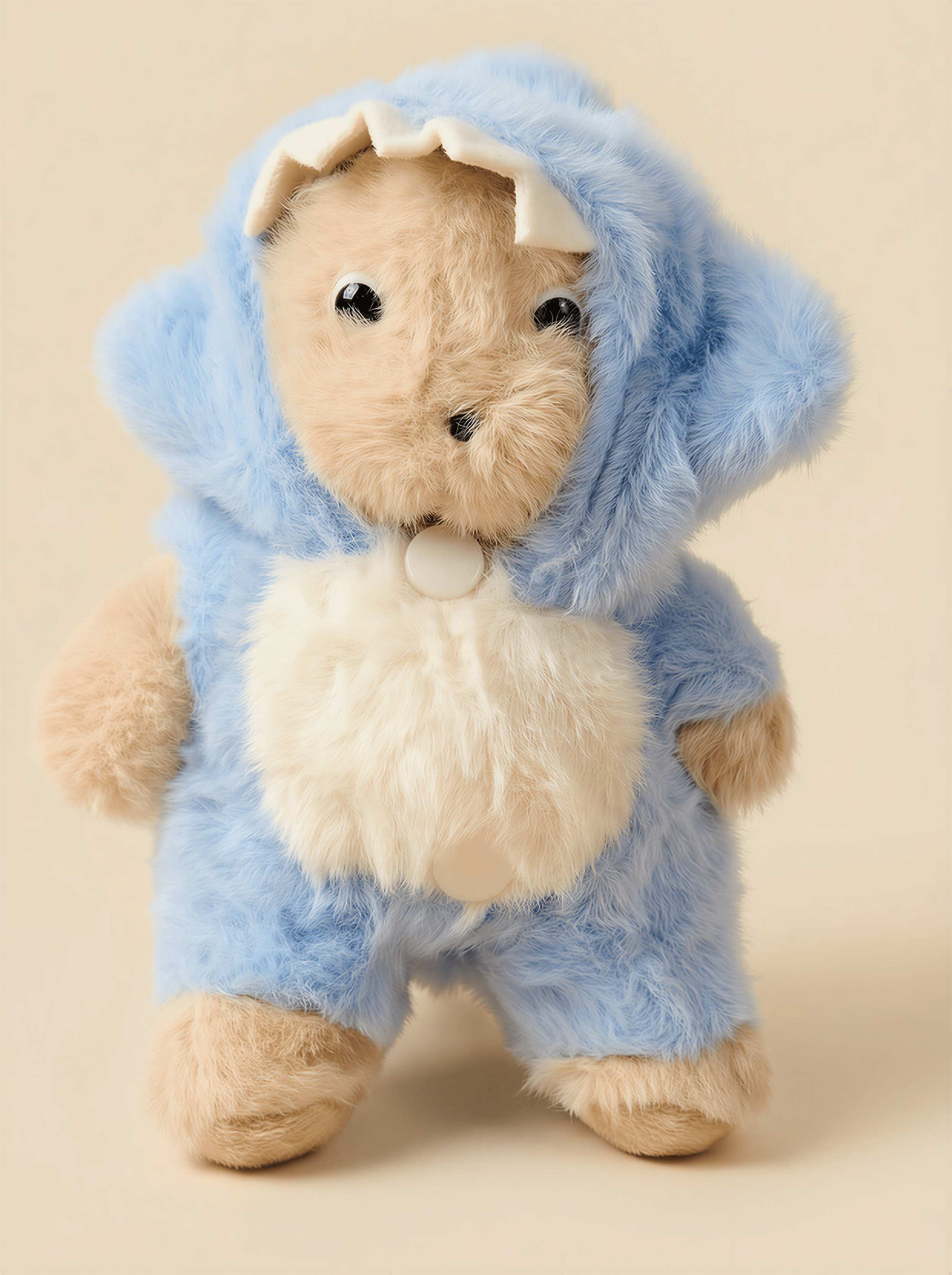 Köpekbalığı Kostümlü Pofuduk Ayı