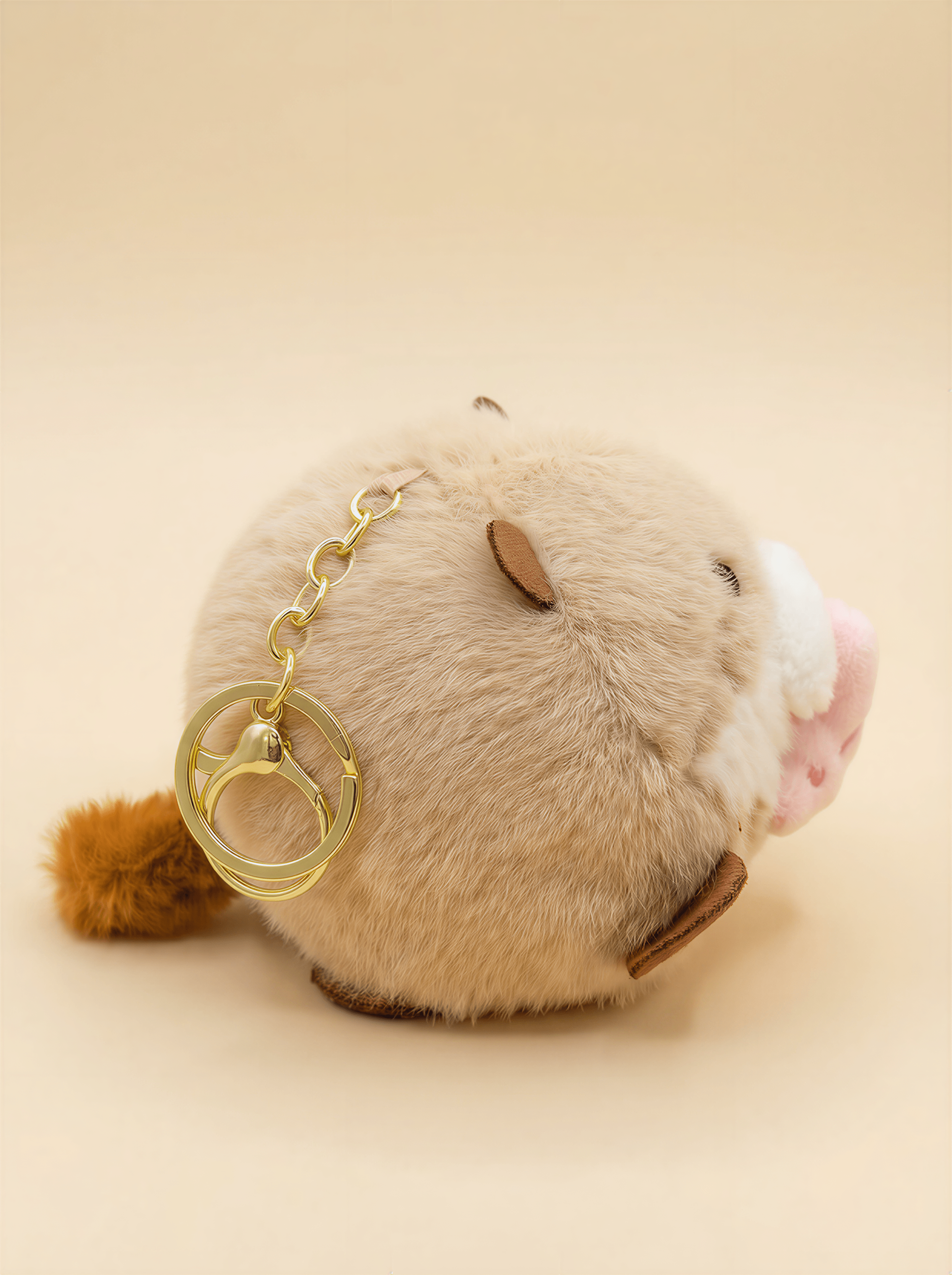 Kabuk Tutan Sevimli Su Samuru Anahtarlık